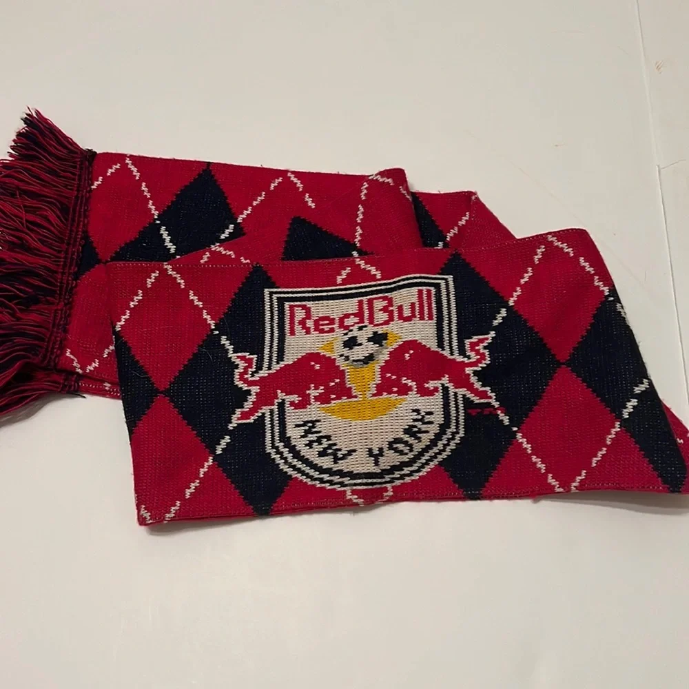 NY Red Bulls winter scarf